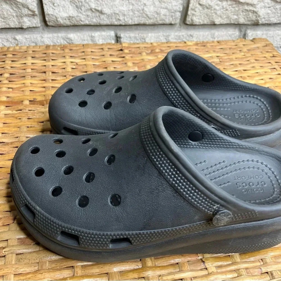 Kids Platform Crocs - Picture 5 of 8